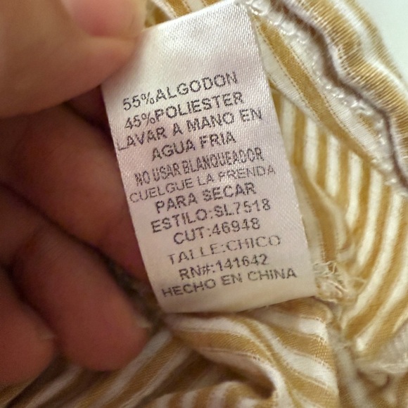 She + Sky Cotton Blend Striped Tan & White Short Sleeve Button-Up Top Cropped - Picture 7 of 9